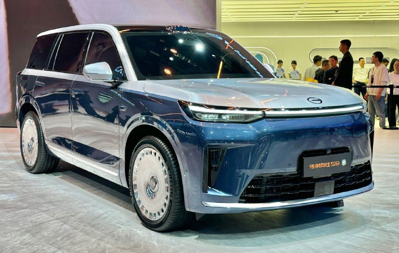 GAC представил роскошный кроссовер Trumpchi S9 2