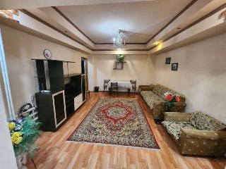 For sale, own 1 into 2 room apartment, 5/9 floor, near TSUM, Turkmenistan and Korea embassies