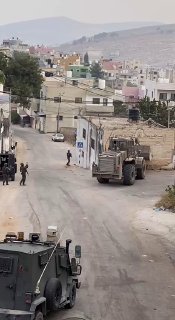 צה"ל הורסים כעת את בניין הנפגעים ברוג'יב