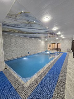 8-room apartment, 600 m² for sale