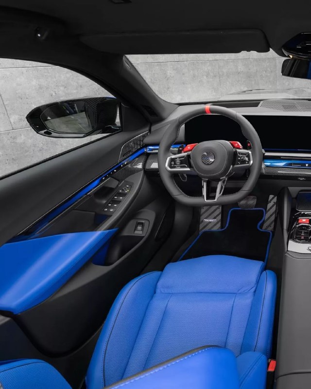 Mansory прокачало новую BMW M5 G90 — теперь она выглядит мегаагрессивно. 5