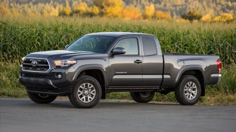 Японские тюнеры создали ретро-обвес для Toyota Tacoma 5