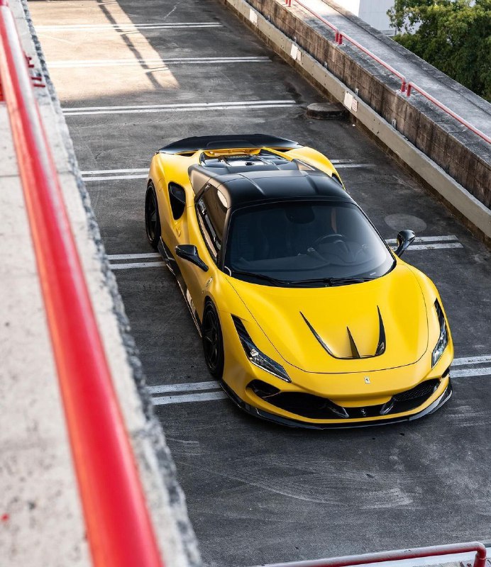 Ferrari F8 Spyder