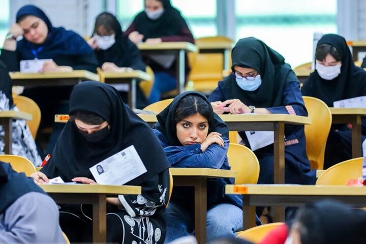 خبرگزاری خبرآنلاین: 📃از ۴۷ هزار نفر تا یک میلیون؛ قصه ۵۷ ساله کنکور ایرانی‌ها/ سالی که کنکور تعطیل شد/ پیشی گرفتن داوطلبان زن از چه سالی کلی