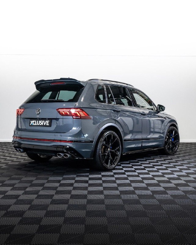 VW Tiguan R 2