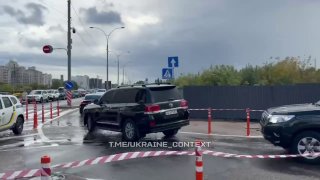 עכשיו: שליחי ארה"ב ג'ארד קושנר וסטיב ויטקוף הגיעו לקייב בפעם הראשונה.