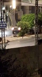 דחוף: מספר רכבי כיבוש הסתערו על מחסום דיר שרף