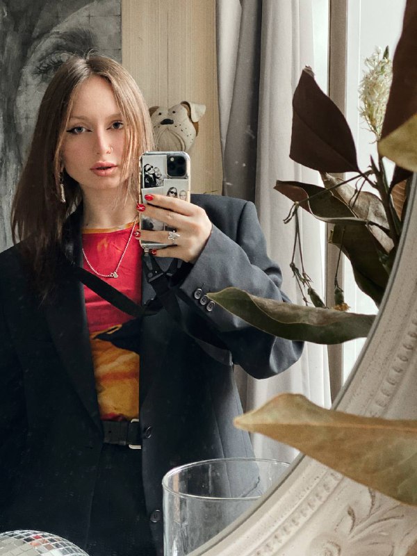 Москва, пока.Питер, привет.Сегодня Я дома и первым же делом собралась на работу в PARK. И нет, трудоголизм не лечится, а ассистенты самостоятельно не научатся стричь по методике #parkbyosipchuk .