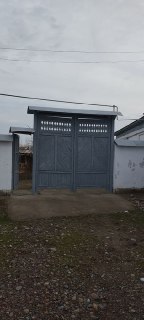 Yer sotiladi srochno narxi kelishiladi