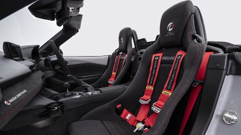 Mazda MX-5 получила трековые версии 4