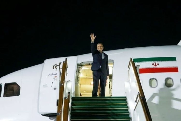 🔸پزشکیان بیشکک را به مقصد تهران ترک کرد