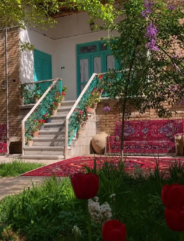 ️️مطلع الفجر گیلانغرب: فدای سرت اگر آنچه میخواستی نشد. اگر چرخ دنیا با چرخ تو نمیچرخد.تو چایت را بنوش.روی ایوان خانه مادربزرگت بنشینو با او گپ 