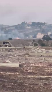 جيش الاحتلال يحرق أراضي زراعية في حولا جنوب لبنان