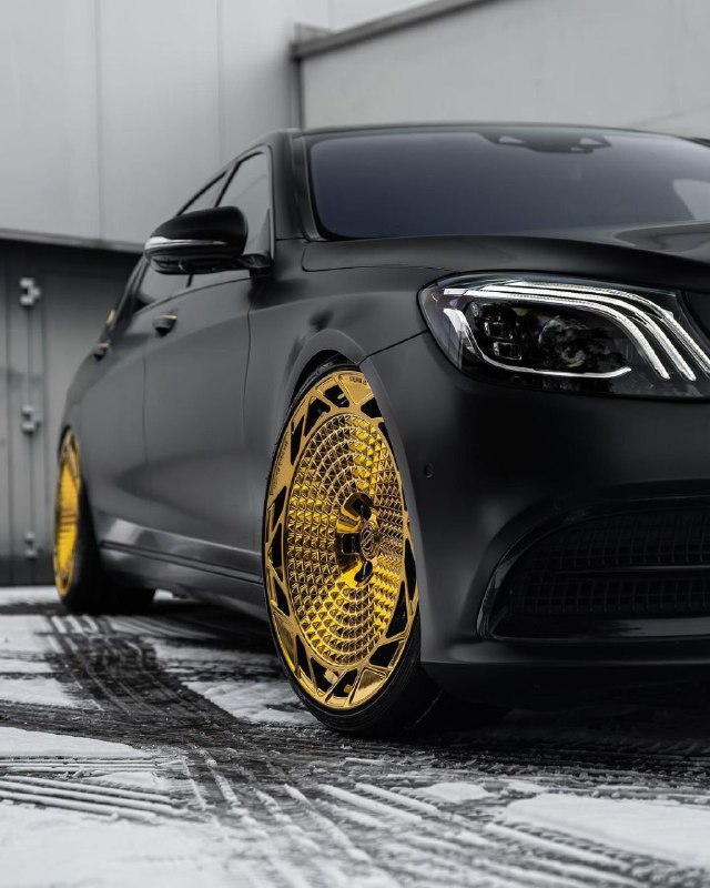 Mercedes Benz