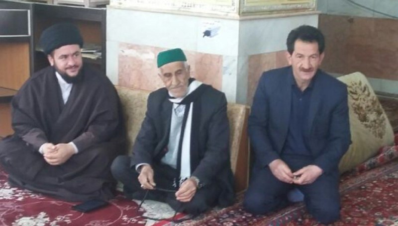 هزاوه تلگرام: 📸 ۲۶ مردادماه سالروز بازگشت نخستین گروه آزادگان به میهن در سال ۱۳۶۹/ مخصوصا آزادگان هزاوه ای آقایان مهدی بادکوبه ، مسلم