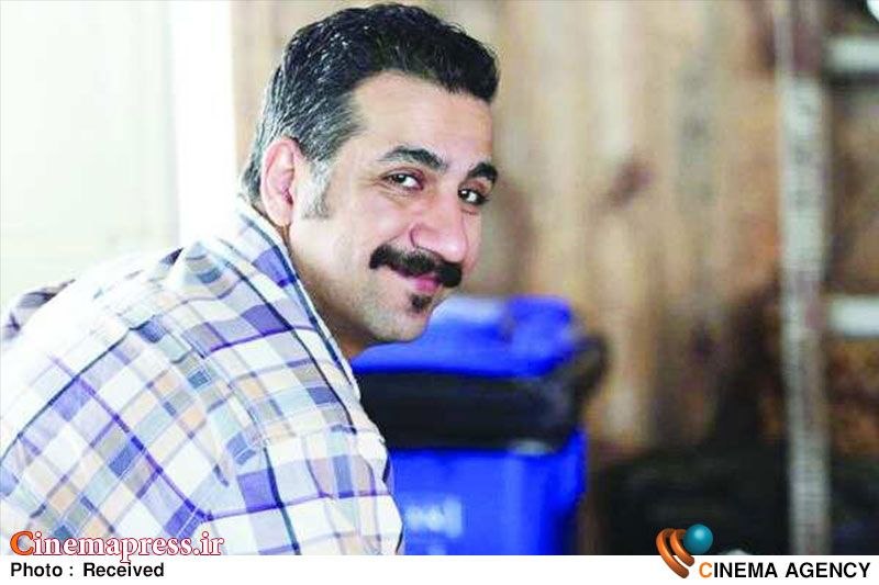 کانال خبرگزاری سینماپرس: 🔹 به کارگردانی «سید مسعود اطیابی»؛🔸 «نسخه آزمایشی» از گریم «محمد نادری» رونمایی کرد♦️ سینماپرس: محمد نادری در سریال طنز