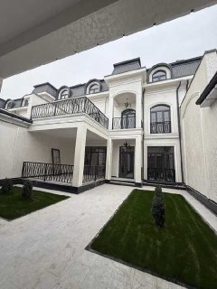 Продаю Дом на Юнусобод 5кв. Регистон Мах-л. Дом 3 соток! 500м2. 4этажа