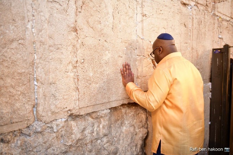 השגרירות ה11: בהמשך לפגישת ראש הממשלה בנימין נתניהו ונשיא הרפובליקה הדמוקרטית של קונגו (רד״ק), פליקס צ׳יסקד…