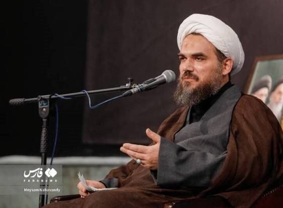 خبرفوری: 🔺️ محمدی گلپایگانی، داماد رهبر شهید: رهبر معظم انقلاب یک انسان شجاع یک مجتهد وارسته و یک عالم فرزانه هستند🔹️ خداوند اراد