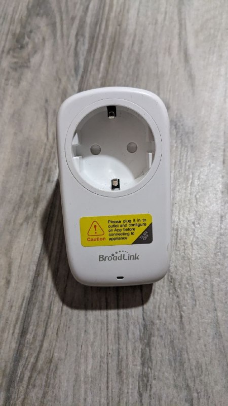 WiFi розетка — фото 1