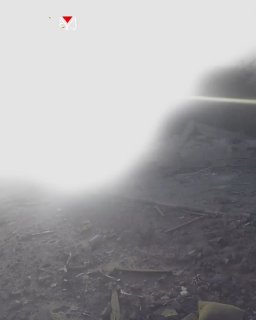 גדודי קסאם חושפים את ההרוג חסן אל-ח'לוט, שצילם את הירייה המפורסמת של שריפת דחפור צבאי והנפת דגל חמאס מעליו…