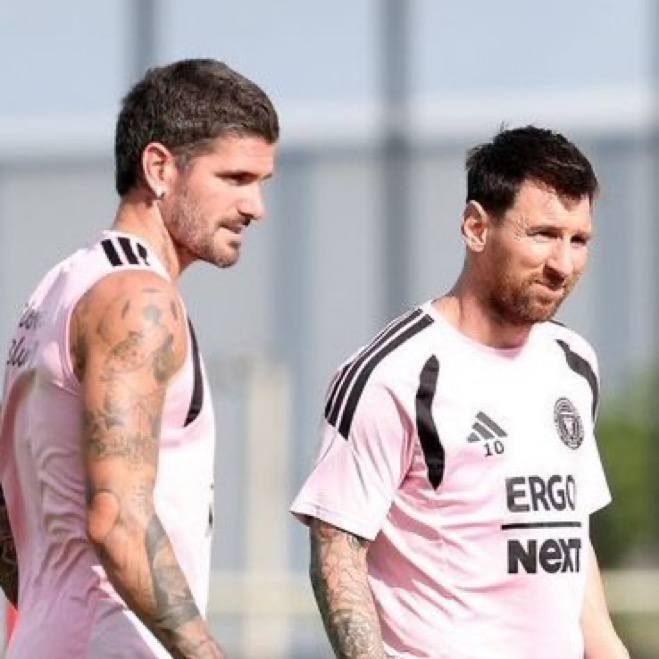 Leo Messi Lovers | آرژانتین: زمان زود میگذره 🥲➣ @Leo_Loversزمان زود میگذره 🥲➣ @Leo_Lovers
