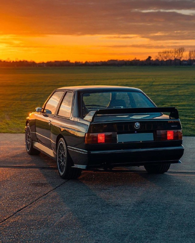 BMW M3 E30 5