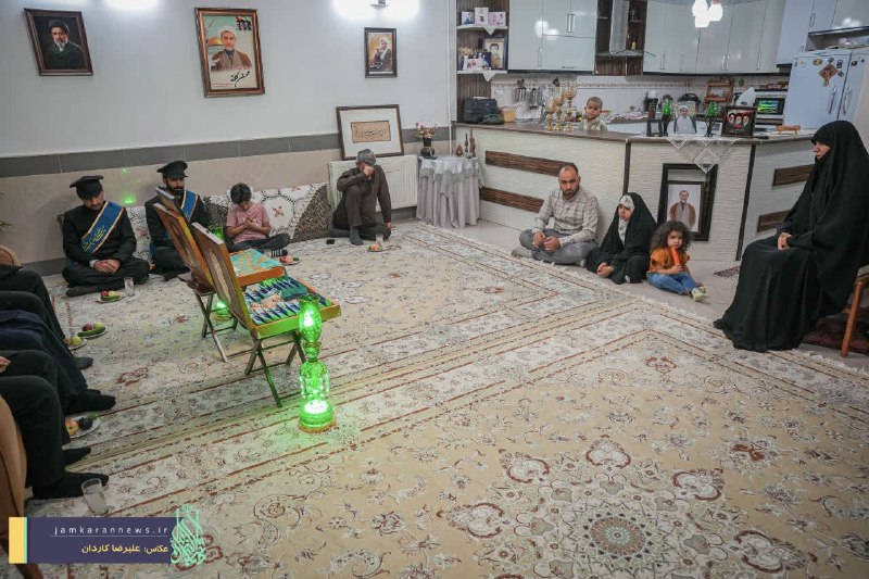 مسجد مقدس جمکران: #قاب_فیروزه_ای 🟢 دیدار سفیران مهدوی با خانوادههای شهدای جنگ تحمیلی دوم و سوم🔸 از جمله برنامههای کاروان سفیران مهدوی آس