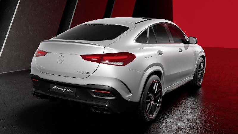 Mercedes-AMG показал лимитированную серию Arctic Silver 4