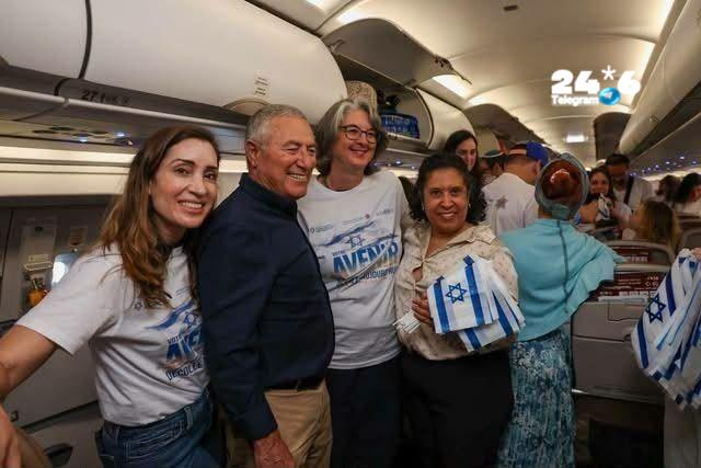🇮🇱 128 עולים חדשים מצרפת הגיעו לישראל. ברוכים הבאים&33;