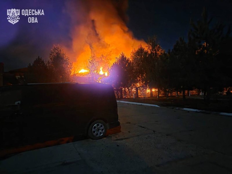 Иллюстрация к посту канала ГИБРИДНАЯ ВОЙНА