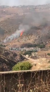 ️🇱🇧🇮🇱 צה"ל מבעיר עצים בעיירה הכבושה ואדי אל סלוקי שבדרום לבנון.