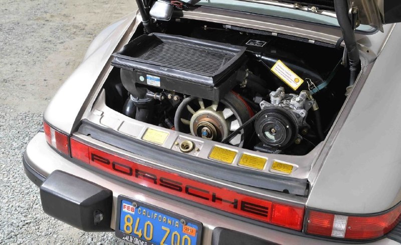 Porsche 911 Turbo 3.3 Coupe (930) 5