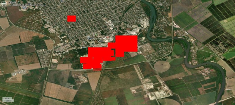 ❗️Ukrainian drones reportedly struck the Nizhnekamsk industrial hub in Tatarstan, more than 1,200 km from Ukraine.
