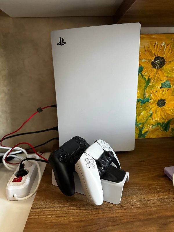 Продам Play Station 5 (PS)