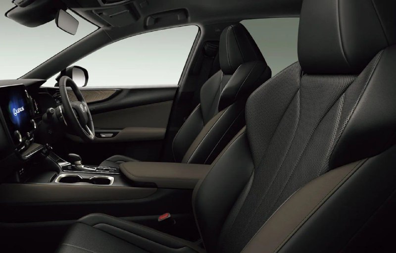 Кроссовер Lexus NX получил версию для легкого бездорожья 4