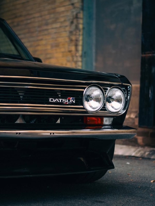 Datsun 510 8