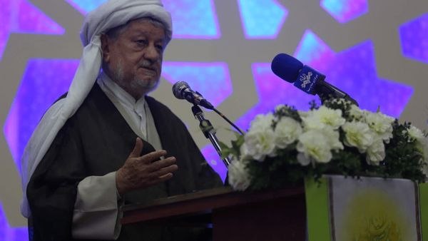 بازی دراز: ۳ مطالبه مهم امام جمعه پاوه از مسئولان کشور🔹ماموستا قادری در بخش پایانی سخنان خود خطاب به مسئولان: نخستین انتظار ما این