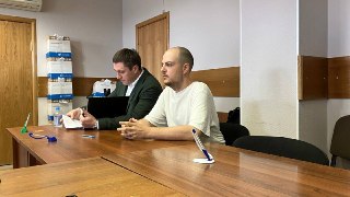 Руководитель редакции Popcorn Books получил условный срок по делу о продаже «ЛГБТ-литературы»Замоскворецкий суд Москвы назначил четыре года условного срока руководителю редакции Popcorn Books Дмитрию Протопопову, сообщила «Медиазона».Подсудимого признали в