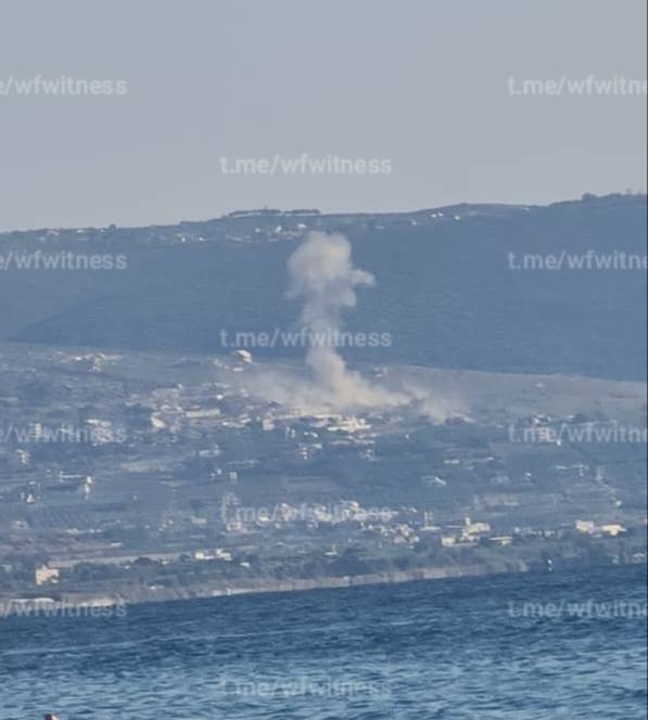 ️🇱🇧🇮🇱 פיצוץ ישראלי מכוון אל העיירה אל מנצורי, דרום לבנון.