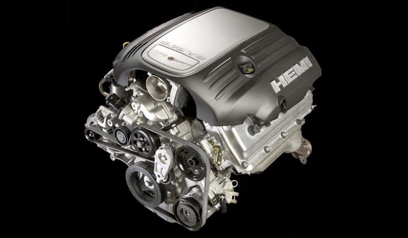 Stellantis не сворачивал производство двигателей V8 2