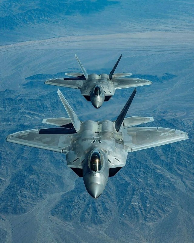 ערוץ 14 של ישראל: אמריקה ככל הנראה תשתמש ב-F22 דורס כדי לפתוח בהתקפות מהירות ומוחצות להלם גדול לאיראן. מוחמ…