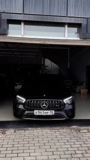 Mercedes Benz