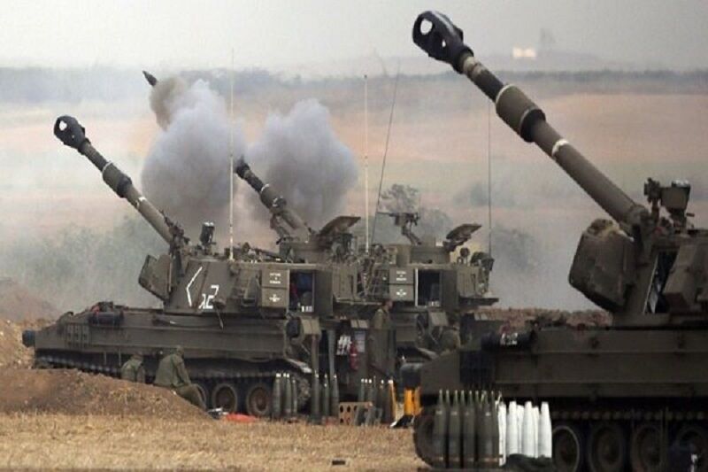 Israeli artillery strikes on the outskirts of Damascus and southern Syria