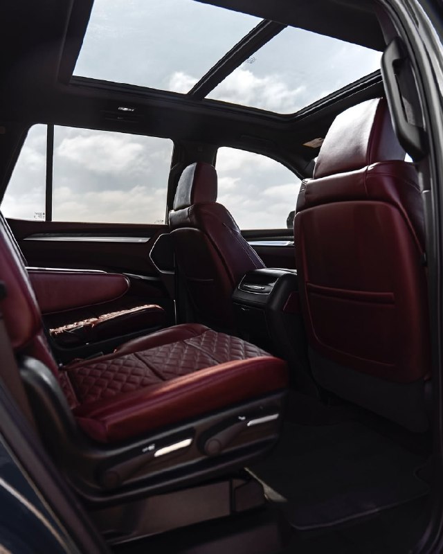 CADILLAC ESCALADE SPORT 2026 года 4