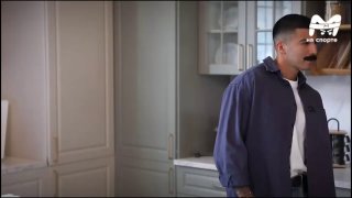 Фаррух "Мирный воин" Худайбергенов — новый герой шоу "Завтрак чемпиона". В нём он рассказал Кате о том, что "Титаны" — травмоопасное и несправедливое реалити для девушек, потому что в целом представительницы прекрасного пола слабее мужчин (если не брать ст