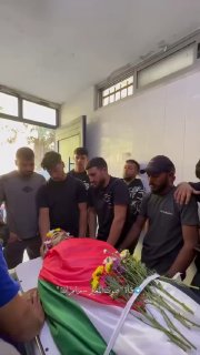 פרידה מההרוג פאדי אל-נסאן, שנכנע לפציעות שנגרמו לו בעת שהתעמת עם מתנחלים באל-מוג'יר, צפונית מזרחית לרמאללה.