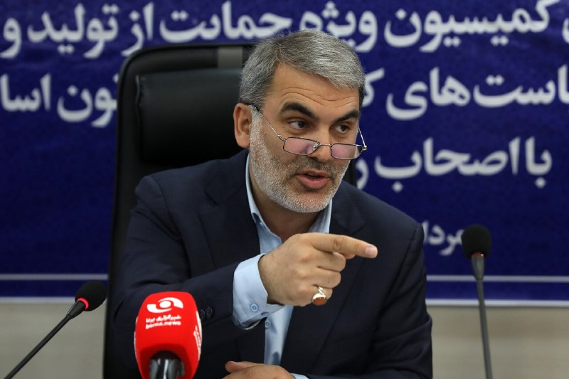 محسن زنگنه: 📌 مشکل اصلی تولید ضعف در اجرای قوانین استزنگنه، رئیس کمیسیون ویژه حمایت از تولید در تشریح نشست این کمیسیون با اصحاب رسان