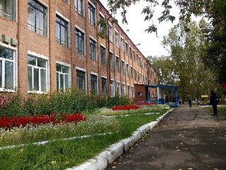 В школе Канска семиклассница попыталась напасть на учительницу с ножом и баллончиком. Пострадали семь человекСемиклассница напала на учительницу физики в школе № 2 Канска Красноярского края. После инцидента медицинская помощь потребовалась пятерым детям и 
