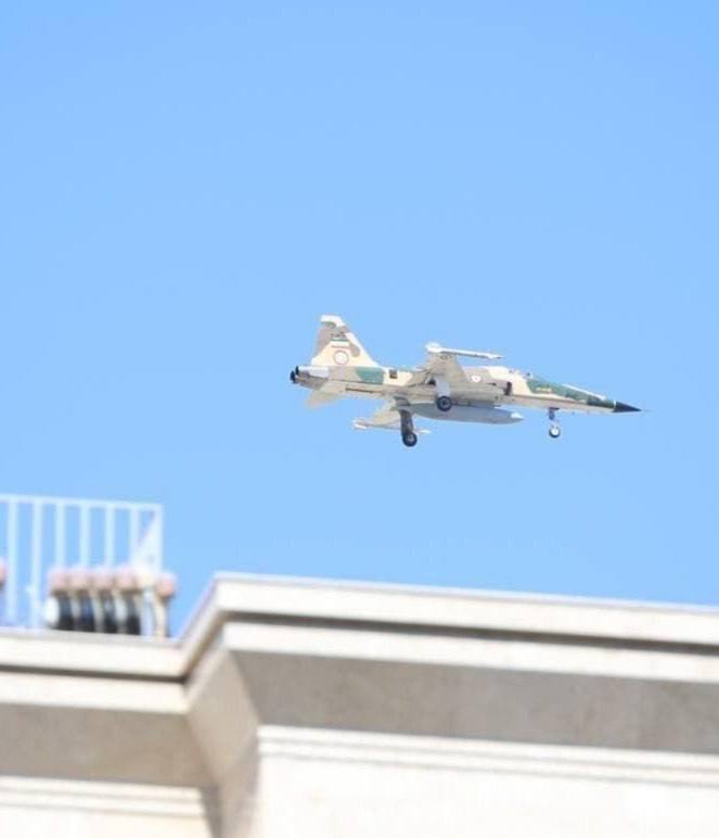 — 🇮🇷 חדש: מטוסים איראנים מפטרלים בטקס ההלוויה במשהד